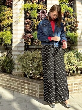 「シルバーシューズ」｜「アイテム（デニムジャケット）」を使った、本社 プレスさん（レディース・163cm）の冬コーディネート