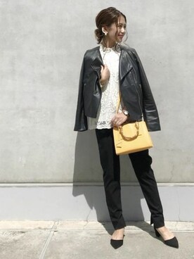 「刺繍」｜「アイテム（ライダースジャケット）」を使った、本社 プレスさん（レディース・171cm）の秋コーディネート
