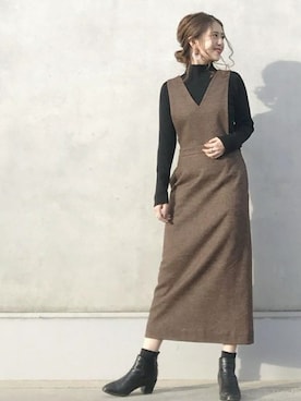 「アイテム（ジャンパースカート、ブラウン系）」を使った、本社 プレスさん（レディース・151cm）の冬コーディネート