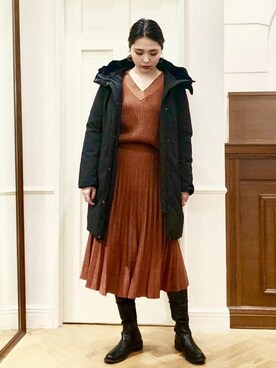 「ラメニット」｜「アイテム（ダウンジャケット/コート）」を使った、本社 プレスさん（レディース・168cm）の冬コーディネート