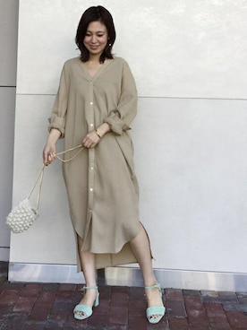 「アイテム（ワンピース/ドレス、ベージュ系）」を使った、本社 プレスさん（レディース・154cm）の夏コーディネート