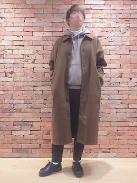 「アイテム（ステンカラーコート）」を使った、hirotoさん（メンズ・169cm・20代）の冬コーディネート