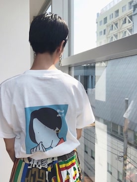 「バックプリント」｜nano・universe 鳴海有加さん（レディース・164cm）の夏コーディネート