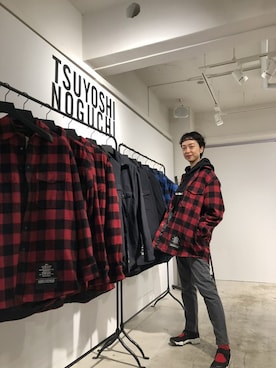 「アイテム（ダウンジャケット/コート、レッド系）」を使った、nano・universe 鳴海有加さん（レディース・164cm）の冬コーディネート