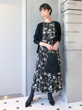 nano・universe 鳴海有加さんのコーディネート