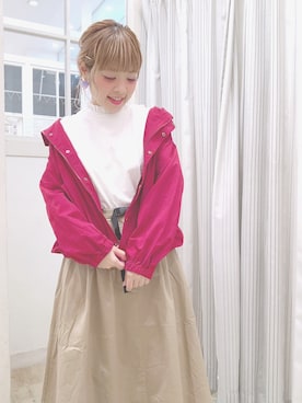「アイテム（マウンテンパーカー、レッド系）」を使った、studio CLIP那覇♡mikityさん（レディース・158cm）の秋コーディネート