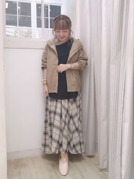 「秋のカフェオレコーデ」｜「アイテム（マウンテンパーカー）」を使った、studio CLIP那覇♡mikityさん（レディース・158cm）の秋コーディネート