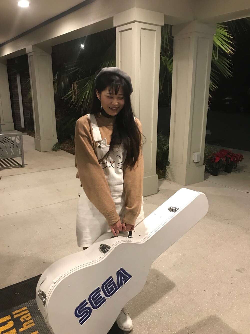 「90’s」｜「FOREVER 21のアイテム（つなぎ/オールインワン、ホワイト系）」を使った、Yusisiisさん（レディース・163cm）の秋コーディネートの1枚目の写真
