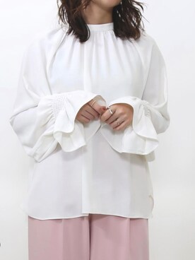 「UR'S（ユアーズ）のﾌﾚｱｽﾘｰﾌﾞﾌﾞﾗｳｽ（シャツ/ブラウス、ホワイト系）」を使った、ur'sさん（レディース・155cm）の冬コーディネート