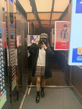 「CDG（シーディージー）のアイテム（トップス、ホワイト系）」を使った、来自喵星的橙子さん（レディース）の秋コーディネート