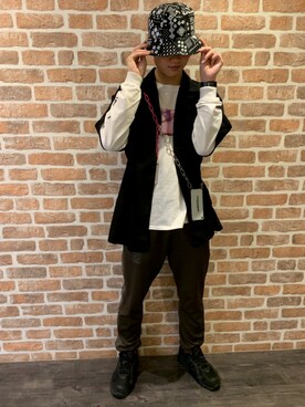 「DANKE SCHON（ダンケシェーン）のアイテム（帽子）」を使った、Kazuki Yanaiさん（メンズ・182cm）の秋コーディネート