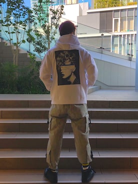 「L.H.P（エルエイチピー）のアイテム（パーカー）」を使った、Kazuki Yanaiさん（メンズ・182cm）の春コーディネート