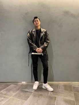 「ストリートファッション」｜「アイテム（ライダースジャケット）」を使った、Kazuki Yanaiさん（メンズ・182cm）の冬コーディネート