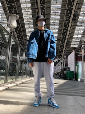 「DANKE SCHON（ダンケシェーン）のアイテム（デニムジャケット）」を使った、Kazuki Yanaiさん（メンズ・182cm）の春コーディネート