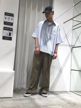 「DANKE SCHON（ダンケシェーン）のアイテム（スラックス）」を使った、Kazuki Yanaiさん（メンズ・182cm）の春コーディネート
