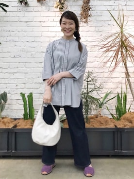 「イアパピヨネ」｜「アイテム（サンダル）」を使った、ear_yamadaさん（レディース・159cm）の春コーディネート