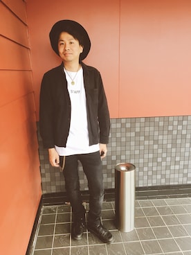 「CALEE（キャリー）のアイテム（アクセサリー）」を使った、yos abさん（メンズ・175cm）の夏コーディネート
