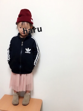 「くすみピンク」｜「アイテム（ニットキャップ/ビーニー）」を使った、harukono❃さん（キッズ・100cm）の冬コーディネート