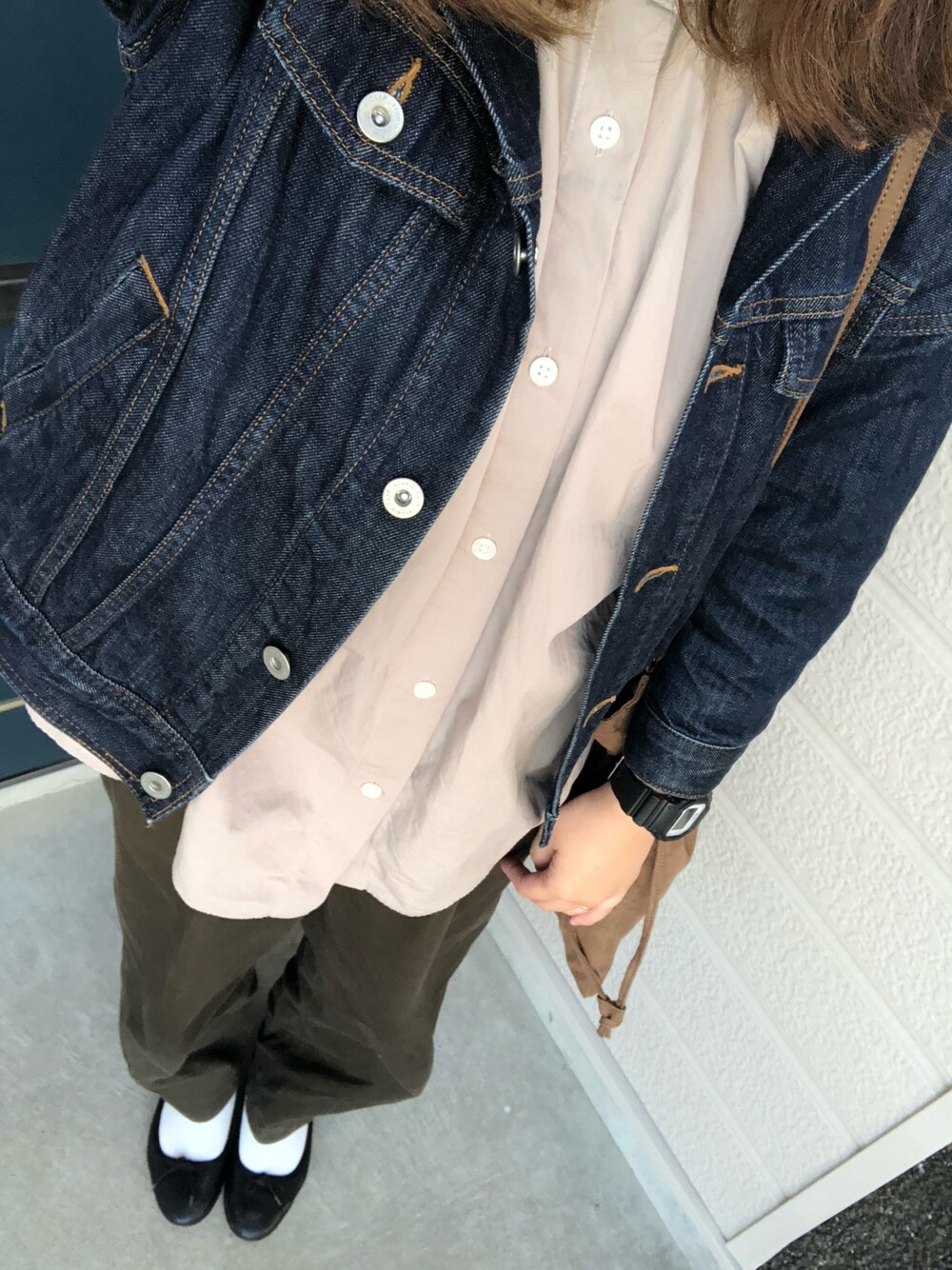 「studio CLIPのデニム7分袖Gジャン（デニムジャケット、ブルー系）」を使った、___chairoさん（レディース・155cm）の秋コーディネートの1枚目の写真