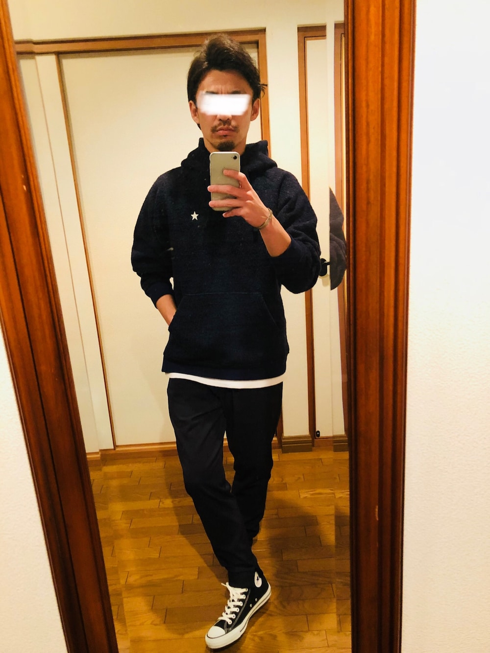「コンバース、休日スタイル、コンバース トーキョー、CONVERSE TOKYO、CONVERSE ADDICT、converse、wtw、SURF」｜「CONVERSE TOKYOのCONVERSE TOKYO/コンバーストウキョウ ウールボアパーカー（パーカー、ブルー系）」を使った、wanさん（メンズ・170cm）の冬コーディネートの1枚目の写真
