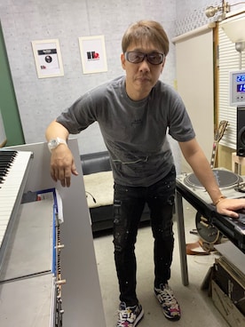 「Monkey Flip（モンキーフリップ）のアイテム」を使った、DJ Hakueiさん（メンズ・175cm）の春コーディネート