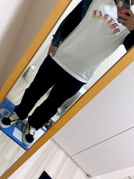 「palace」｜「アイテム（チノパンツ）」を使った、ゆーいさん（メンズ・173cm）の秋コーディネート