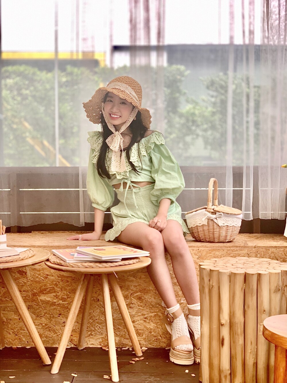 「Bershka、WEGO、ESPERANZA、ベルシュカ、ｳｨｺﾞｰ、エスペランサ、bershkastyle、夏コーデ、コットンレース、ミントグリーン」｜「Bershkaのアイテム（トップス、グリーン系）」を使った、hitomin_wearさん（レディース・150cm）の夏コーディネートの1枚目の写真