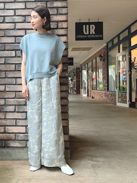 「ITEMS URBANRESEARCH（アイテムズ アーバンリサーチ）のアイテム（ベスト）」を使った、tsuyuさん（レディース・161cm）の夏コーディネート