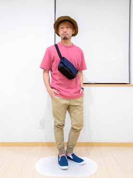 「アイテム（メッセンジャーバッグ、ブルー系）」を使った、カトウトモタカさん（メンズ・164cm）の夏コーディネート