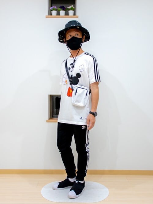カトウトモタカ Adidasのtシャツ カットソーを使ったコーディネート Wear