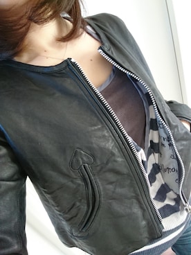 「RNA（アールエヌエー）のアイテム（ライダースジャケット）」を使った、むぎさん（レディース・153cm）の春コーディネート