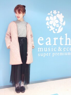 「アイテム（その他アウター、ピンク系）」を使った、しおりんごさん（レディース・164cm）の秋コーディネート