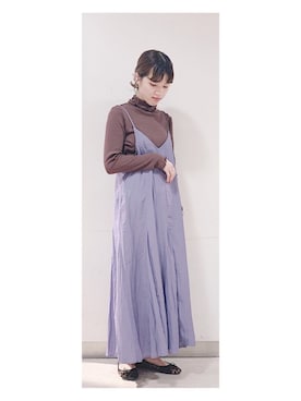 「タートルネック」｜「アイテム（タンクトップ）」を使った、しおりんごさん（レディース・164cm）の秋コーディネート