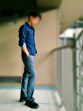「Dr. Martens（ドクターマーチン）のアイテム（Dress shoes、ブラック系）」を使った、nartさん（メンズ・171cm）の秋コーディネート