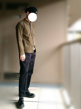 「Dr. Martens（ドクターマーチン）のアイテム（Dress shoes、ブラック系）」を使った、nartさん（メンズ・171cm）の秋コーディネート