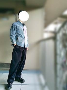 「FREAK'S STORE（フリークスストア）のWEB限定 コーデュロイ バルーンパンツ（Pants、ブラック系）」を使った、nartさん（メンズ・171cm）の秋コーディネート