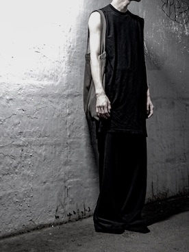 「DRKSHDW by RICK OWENS（ダークシャドウ バイ リックオウエンス）のアイテム（タンクトップ）」を使った、H さん（メンズ・175cm）の秋コーディネート