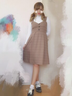 「archives（アルシーヴ）のアイテム（ジャンパースカート）」を使った、るんさん（レディース・162cm）の春コーディネート