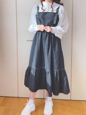 「one after another NICE CLAUP（ワンアフターアナザーナイスクラップ）のアイテム（ジャンパースカート）」を使った、るんさん（レディース・162cm）の春コーディネート