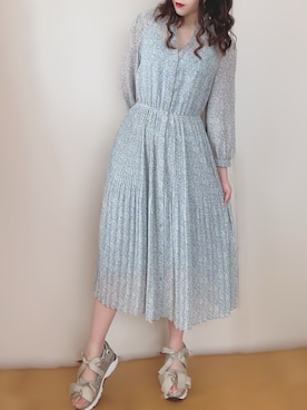 「グリッター」｜「アイテム（ワンピース/ドレス）」を使った、るんさん（レディース・162cm）の春コーディネート