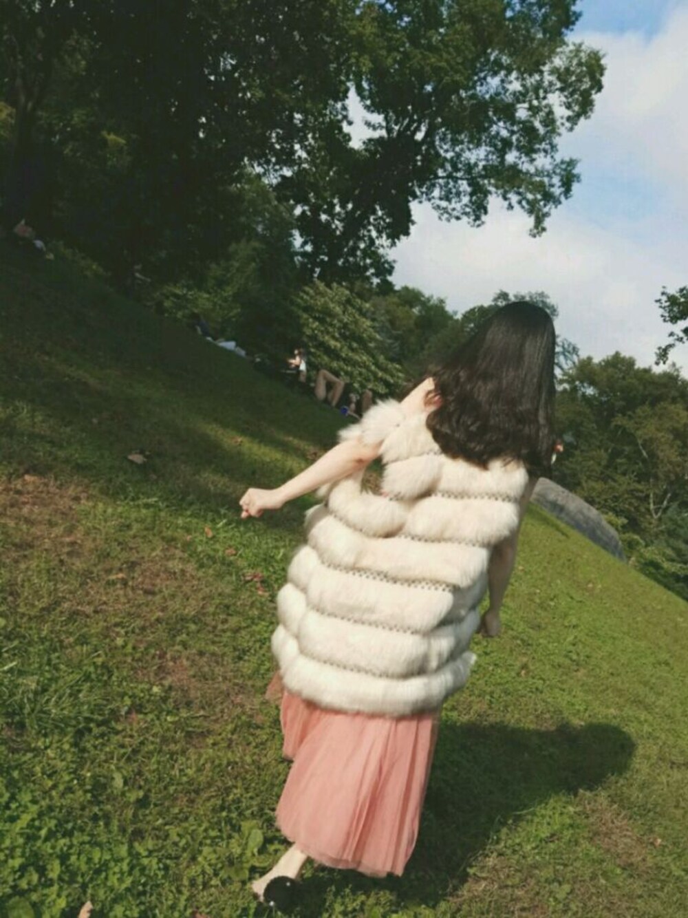 「Central Park、Sunnyday、beautifulday、冬」｜「kate spade new yorkのアイテム（シューズ、その他）」を使った、林七さん（レディース・158cm）の冬コーディネートの1枚目の写真