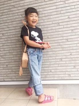 「UNIQLO Tシャツ」｜「アイテム（シューズ）」を使った、いちあもさん（キッズ・110cm）の夏コーディネート