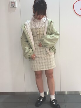 「one after another NICE CLAUP（ワンアフターアナザーナイスクラップ）のアイテム（マウンテンパーカー）」を使った、EGAさん（レディース・159cm）の冬コーディネート