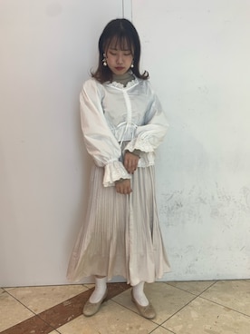 「one after another NICE CLAUP（ワンアフターアナザーナイスクラップ）のアイテム（バレエシューズ、ゴールド系）」を使った、EGAさん（レディース・159cm）の冬コーディネート