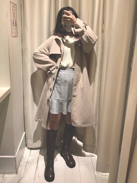「one after another NICE CLAUP（ワンアフターアナザーナイスクラップ）のアイテム（トレンチコート）」を使った、EGAさん（レディース・159cm）の冬コーディネート
