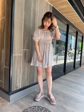 「one after another NICE CLAUP（ワンアフターアナザーナイスクラップ）のアイテム（チュニック）」を使った、EGAさん（レディース・159cm）の春コーディネート