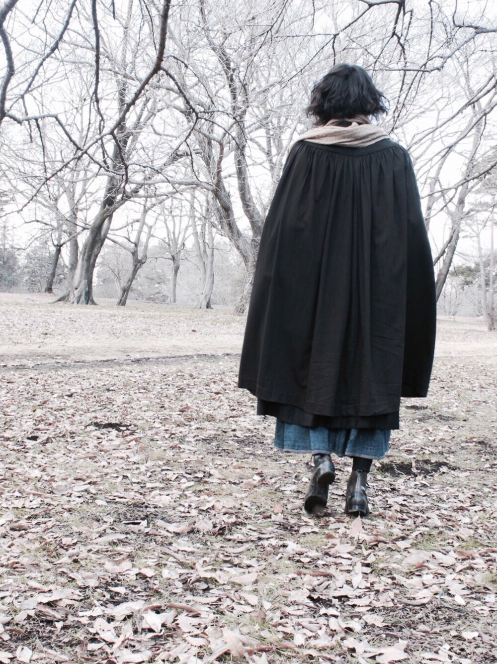 「黒、モード、古着」｜「French vintageのアイテム（ブーツ、ブラック系）」を使った、kentaro11さん（メンズ・173cm）の春コーディネートの1枚目の写真