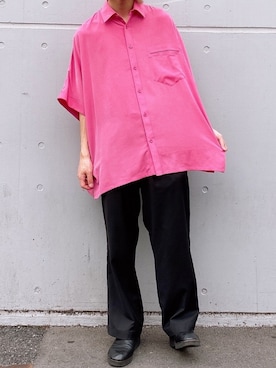 「アイテム（シャツ/ブラウス、ピンク系）」を使った、Takafumi Yoshimuraさん（メンズ・181cm）の夏コーディネート