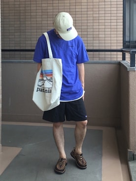 Patagonia パタゴニア のtシャツ カットソー パープル系 を使ったメンズ人気ファッションコーディネート Wear