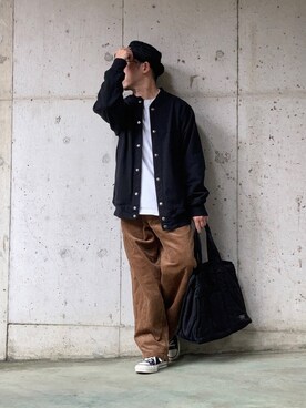 Dai.T is wearing THE NORTH FACE PURPLE LABEL "10oz Mountain Snap Cardigan"